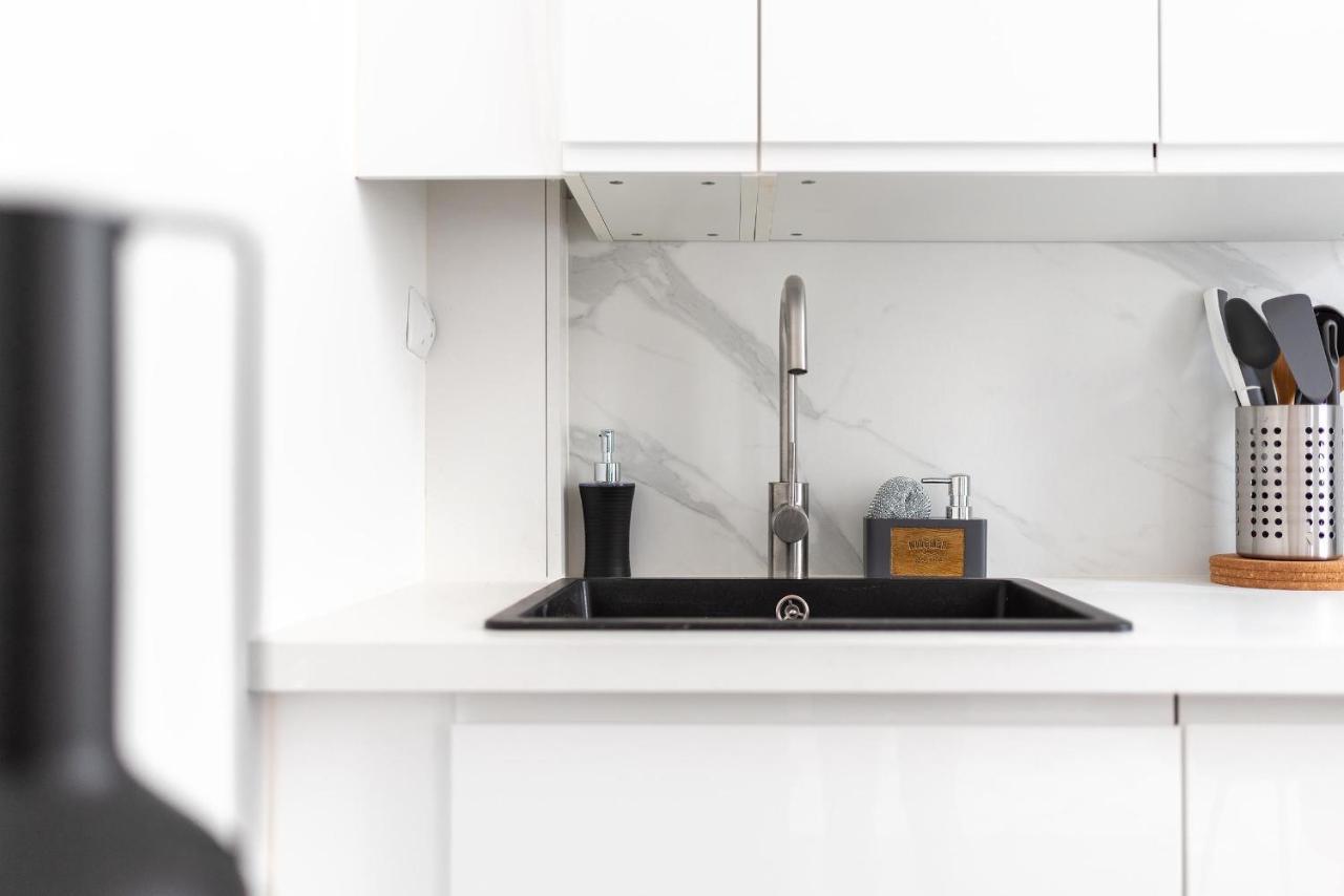Moderne A 2 Pas De La Gare Apartment *